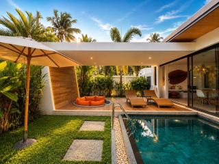 Modern Tropical Villa 2 BR with Pool & Jacuzzi - Cocoon1 34-12 - 0