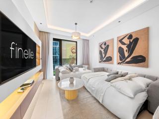 Relax & Shop 3BDR Apartment by Circle Mall - 2