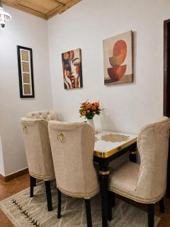 UrbanHive 2BR Buffalo Mall - 5