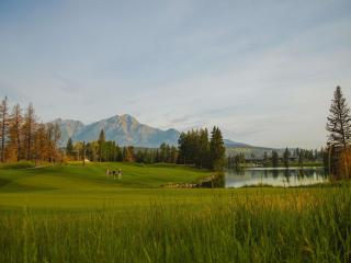 Fairmont Jasper Park Lodge - 9