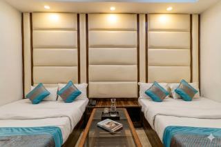 Hotel Suzi International, New Delhi - 8