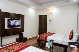 Hotel Suzi International, New Delhi - 5