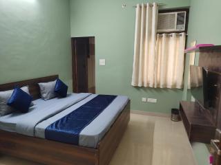 FabHotels Zenvia - 4