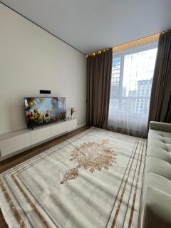 Respublica Apartments near to KhanShatyr - 1