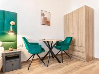 Affordable & Comfortable 1BR Apartment Great for Long Stays - Wien - 4