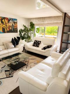 Parisian Sparkle Retreat, 50m from American Hospital - 7