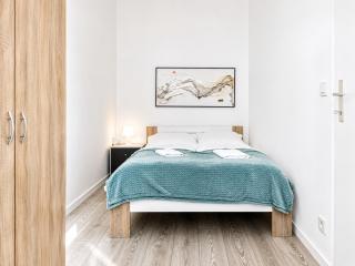 Comfy 3BR Apt For Long Stays & Budget Friendly - 5