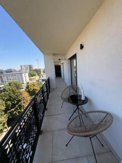 MaisonA - Modern and Stylish Near Center - 7