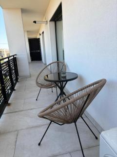 MaisonA - Modern and Stylish Near Center - 6