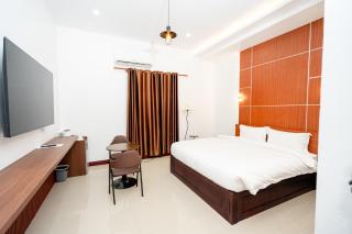 Wood Castle Hotel Vientiane - 2