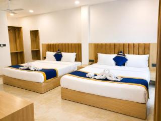 Hotel Shyam Palace - 4