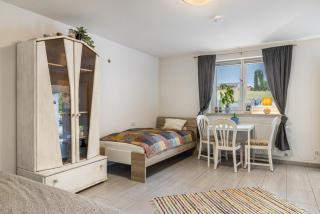 Einliegerwohnung auf Reitanlage - 0