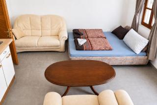 Comfortable 1BR Studio Ideal for Extended Stays - 0