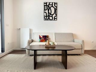 Charming Colombes Apartment Comfort, Convenience, and Style - 2