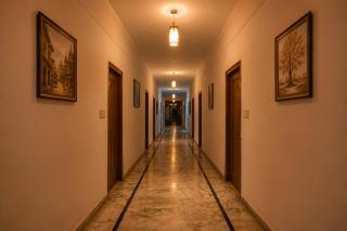 Mansarover Hotel & Banquets - 6
