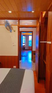 New Avadh Palace Home Stay - 1