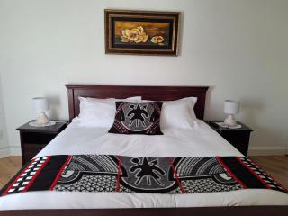Martha's Guesthouse - 9