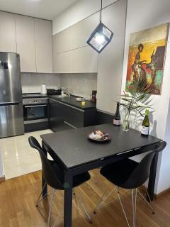 Urban City Apartment - 6