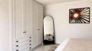 Stylish Parkhurst Cottage Walk to 4th Ave - 2
