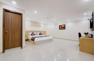 Hotel Grand Suites- Delhi Airport - 5