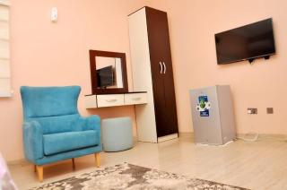 Wingate Signature Hotel And Suites - 4