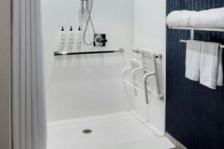 Fairfield by Marriott Inn & Suites Mattoon - 3