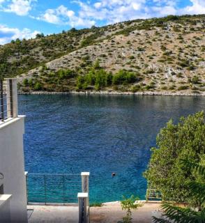 Luxurious Villa Altum Vinišće in sunny Dalmatia - 4
