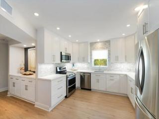 Waterfront 2BR Retreat with Sunset Views - 7
