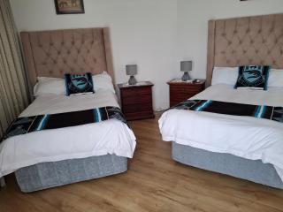 Martha's Guesthouse - 8