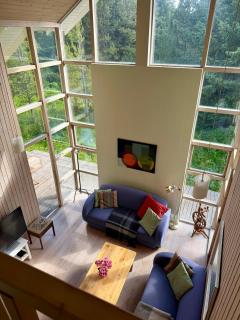 The Yellow House - 6