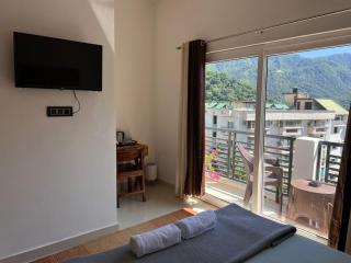 Prithvi Hotel Rishikesh - Aesthetic Rooms With Smart TV, Aircon in Upper Tapovan with free airport pickup for 7 or more nights bookings - 1
