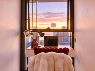 Broadbeach 2BR, Star Atelier, Casino Towers - 4