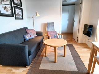 Hummeln Apartment for 6 with Balcony - 4