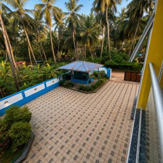 Sri Devi Resort - 4