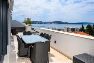 Brand new Lux apartment G & L with hot tub - 3