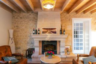 Chez Vieux Château Landon - 9