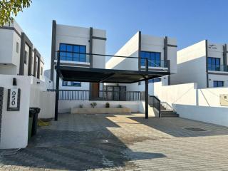 blue world villa in al dana villas al Fujairah - 0