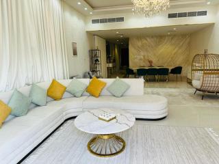 blue world villa in al dana villas al Fujairah - 4