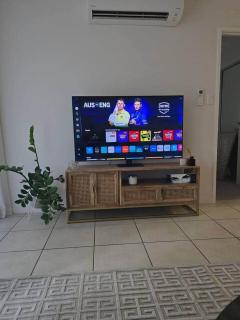 3 Bed West End Apartment - North Ward - 4