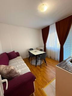 Urban Prishtina - Cozy Apartment - 2