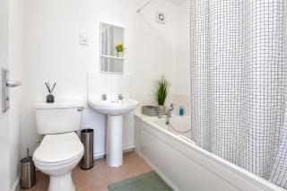 Modern Apartments in Bridgwater Town Centre - 6