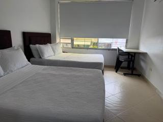 Hotel Royal Plaza - 1