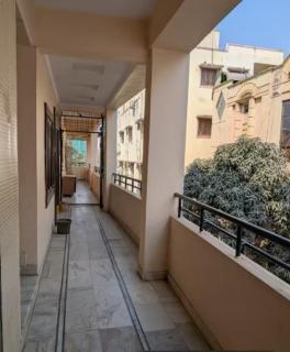Vintage 3BHK Near Capital Park & Rameswaram-Cafe 201 - 4