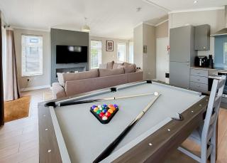 Raywell Hall Country Lodges - 4