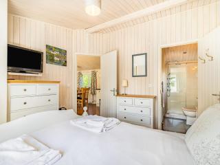 Laurier Lodge - 1