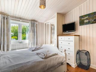 Laurier Lodge - 2