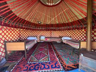 Kambar-ata yurt camp - 9