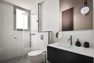 Executive 2BR Balcony - Diz Center - MAMAD - D80 - 1