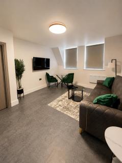 North Gate House - 5