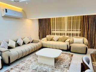 Luxury 3BR Hotel Apartment Next to City Stars - 2
